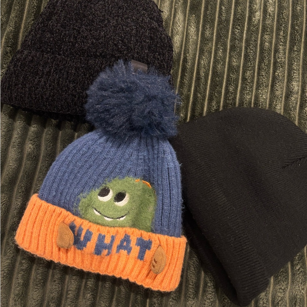 SHEIN Blue and Orange Monster Knit Hat